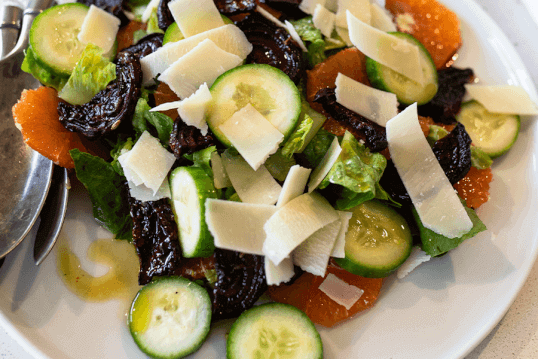 <div><b>Love Your Lunches</b></div>